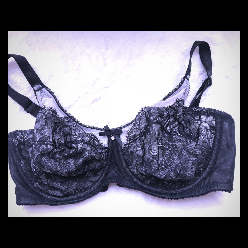 Wacoal black lace bra 34D